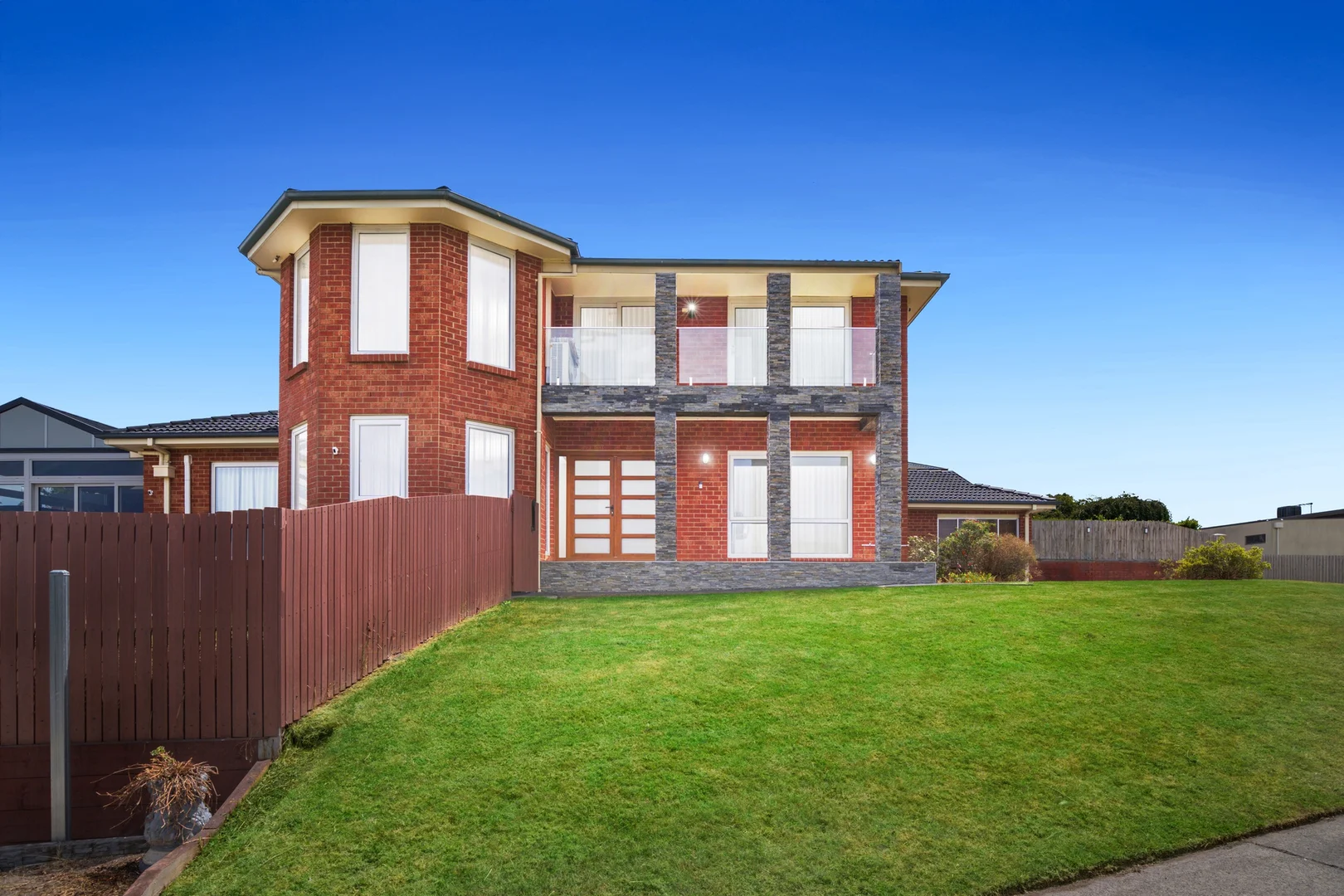 Additional image 26 of 7 Eddie Barron Terrace, Pakenham VIC 3810