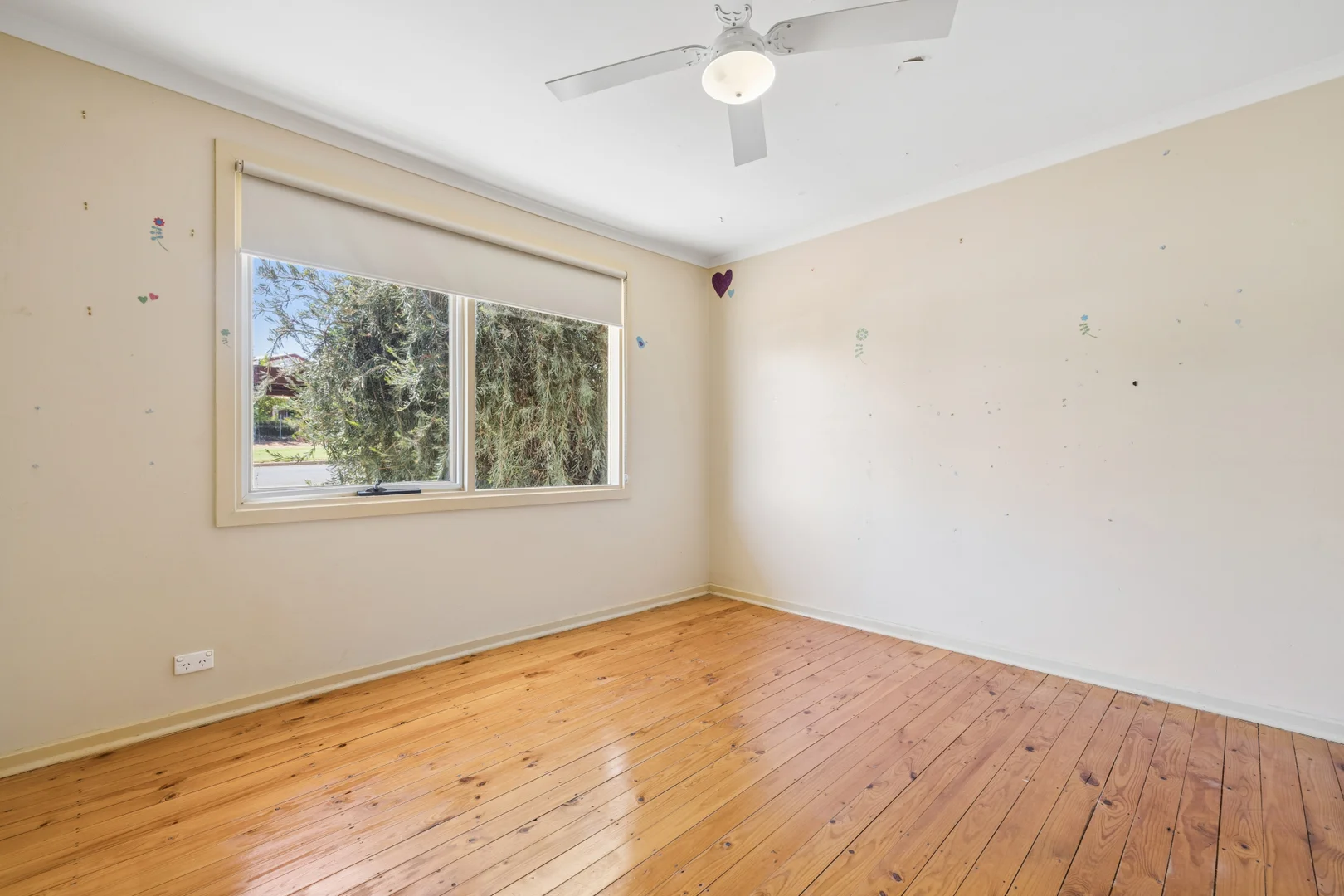 Additional image 7 of 8 View Street., Loxton SA 5333