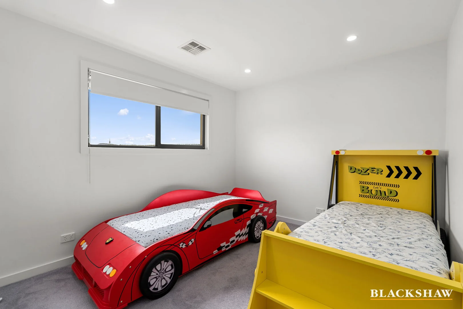 Additional image 19 of 7 Willesee Rise, Coombs ACT 2611