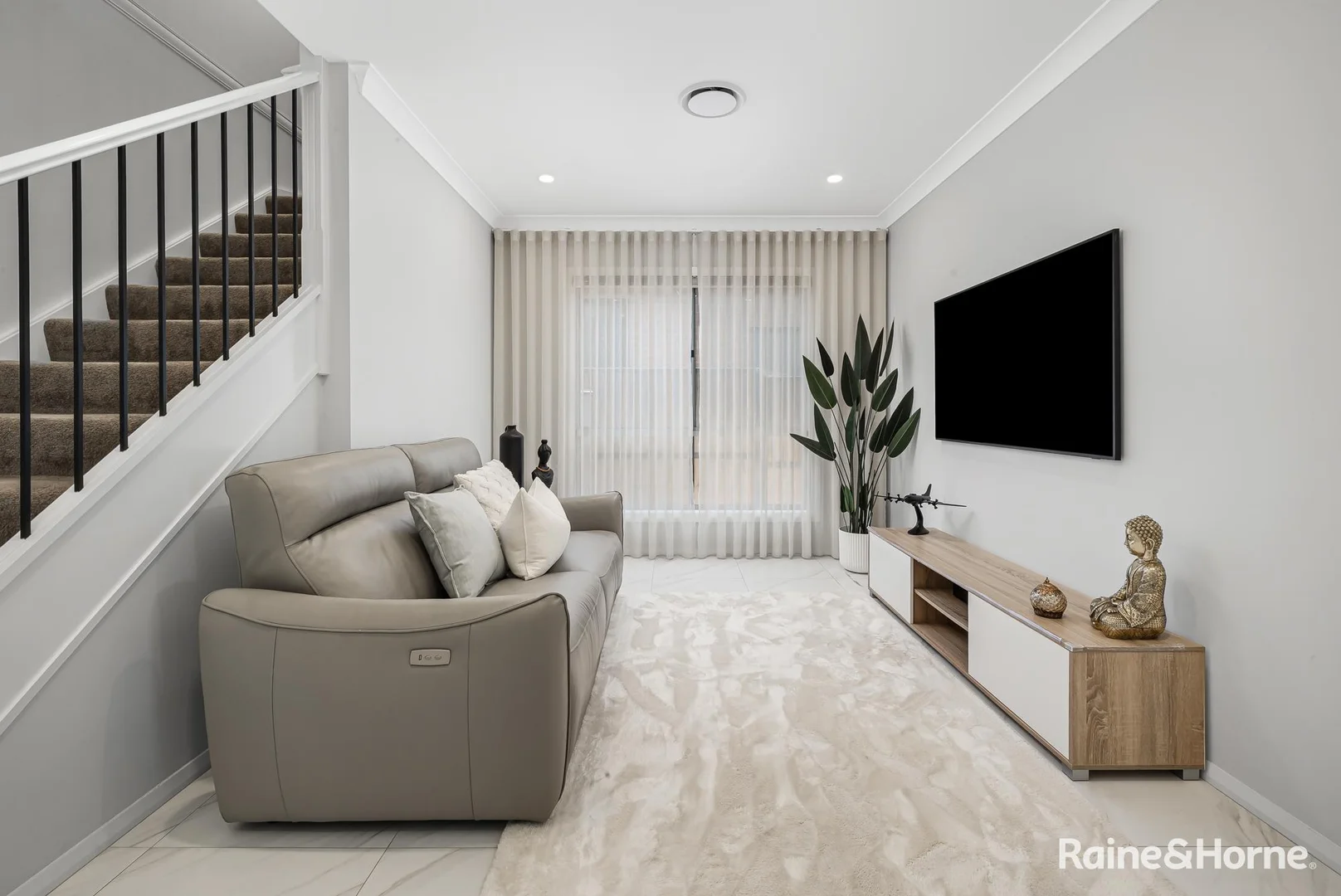 Additional image 3 of 10 Caulfield Parkway, Box Hill NSW 2765