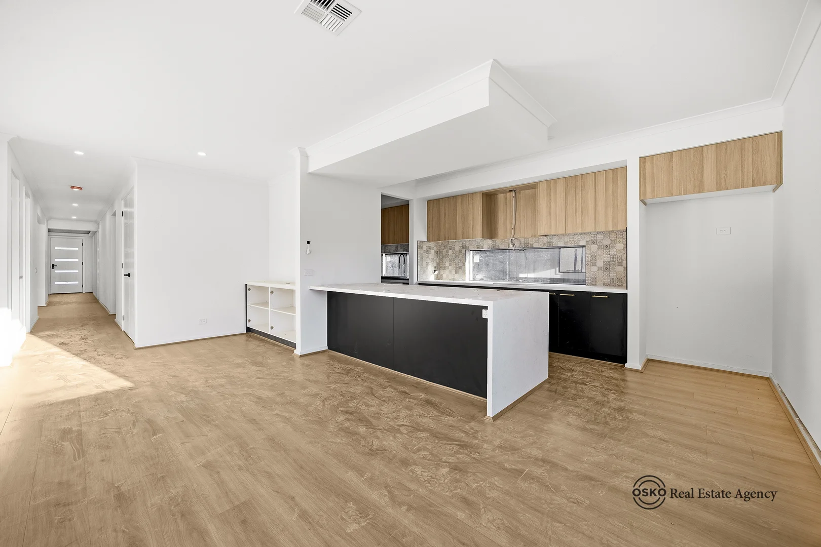 Additional image 6 of 11 Momil Road, Mount Cottrell VIC 3024