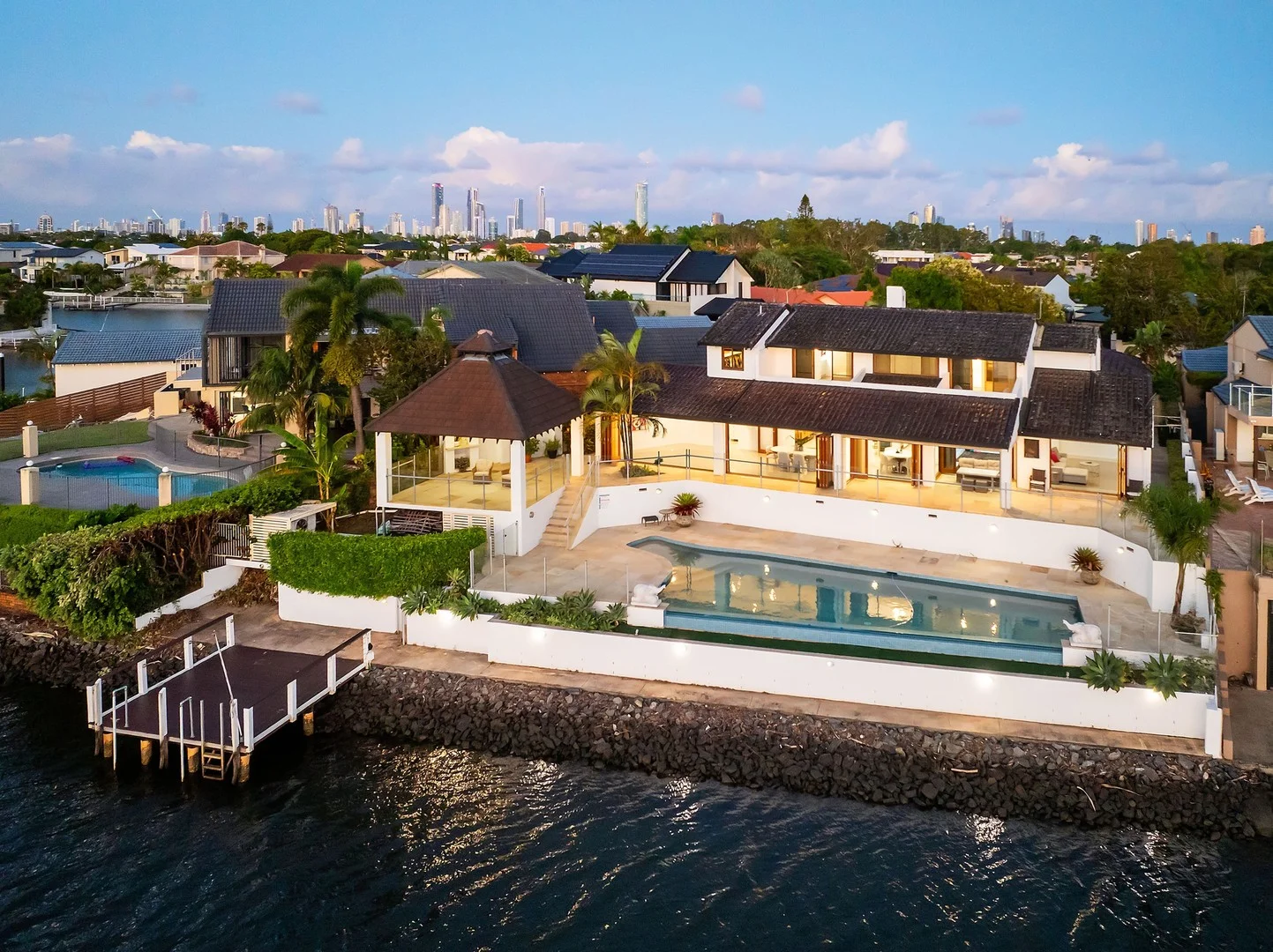 14 Kerry Court, Sorrento QLD 4217