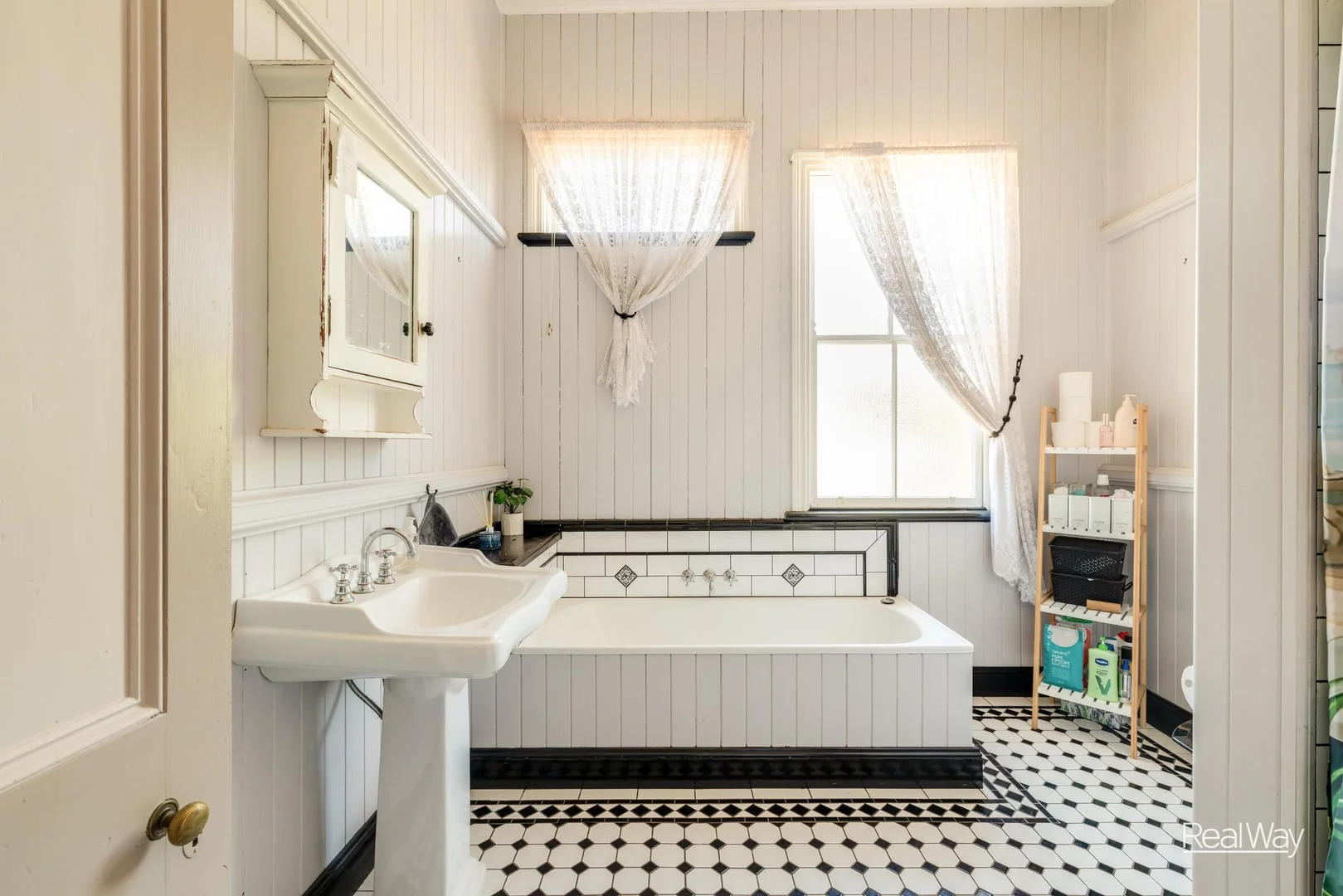 Additional image 17 of 133 West Street, Newtown QLD 4350