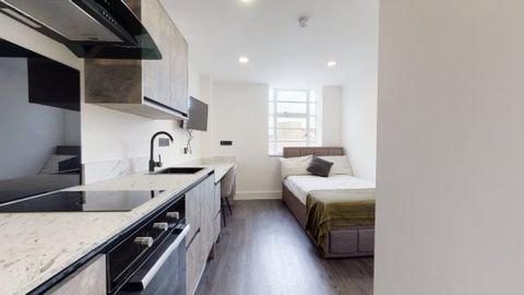 Lister Gate, Nottingham NG1, Room to rent