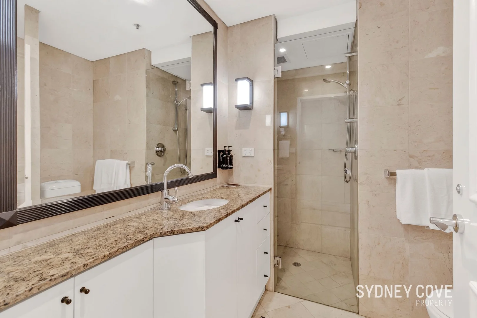 Additional image 7 of 1006/2 Bond Street, Sydney NSW 2000