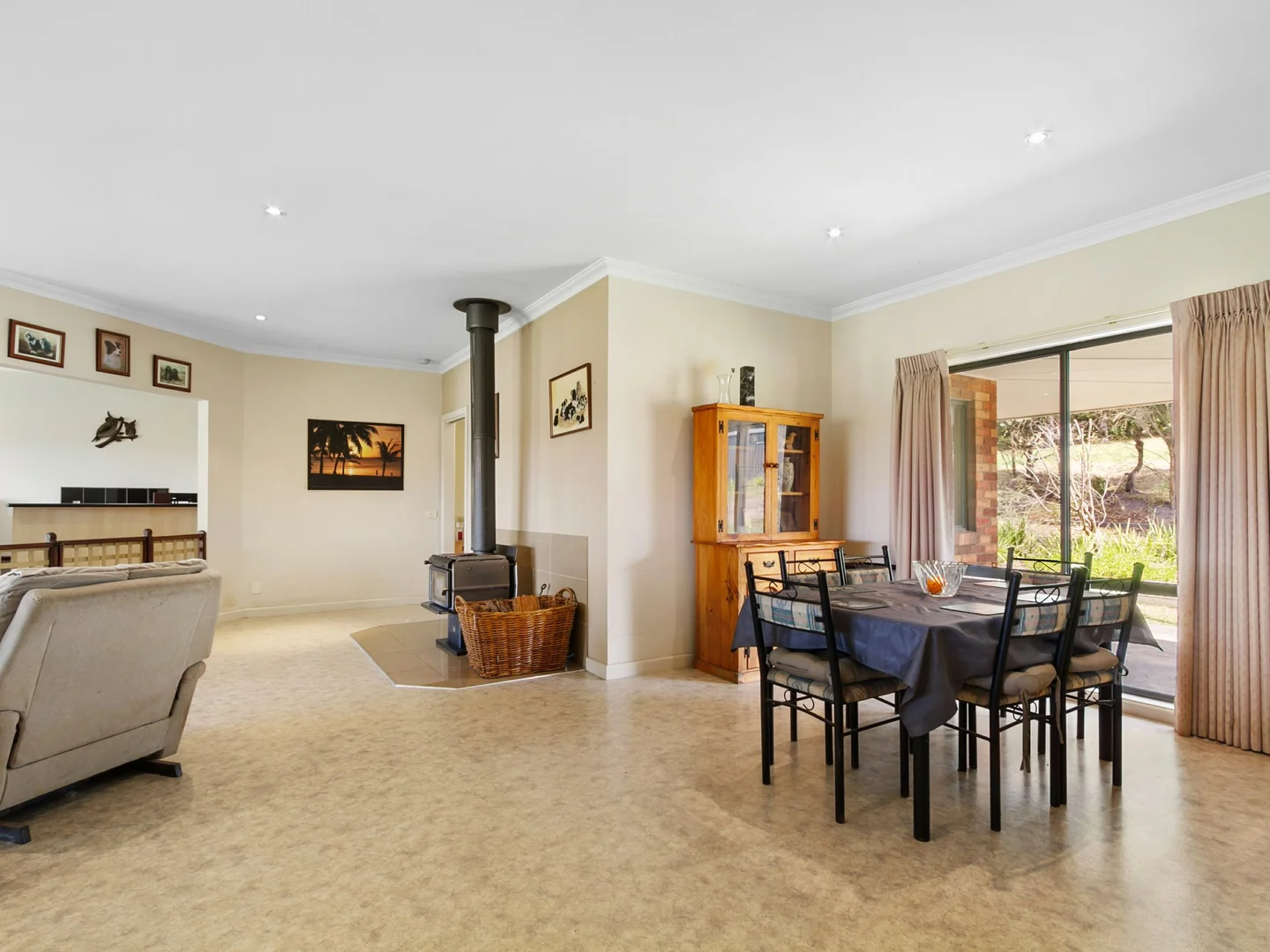 Additional image 9 of 21 Ronwin Court, Granite Rock VIC 3875