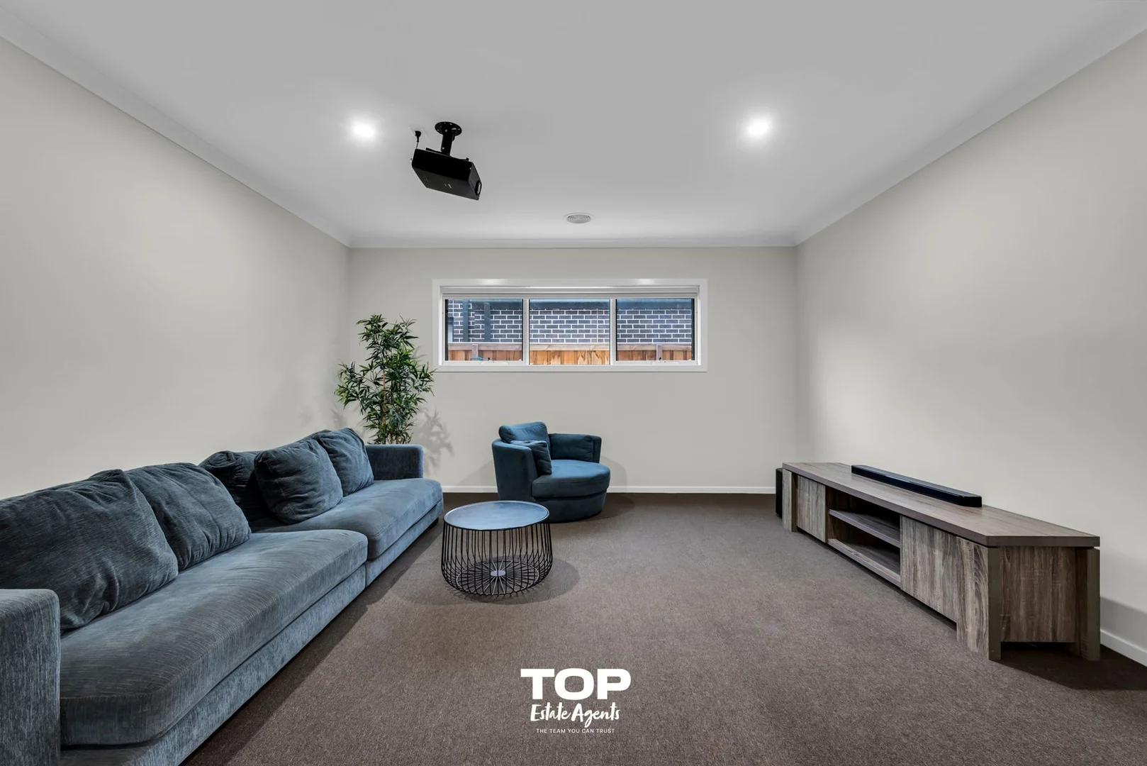 Additional image 12 of 5 Walsdorf Street, Clyde North VIC 3978