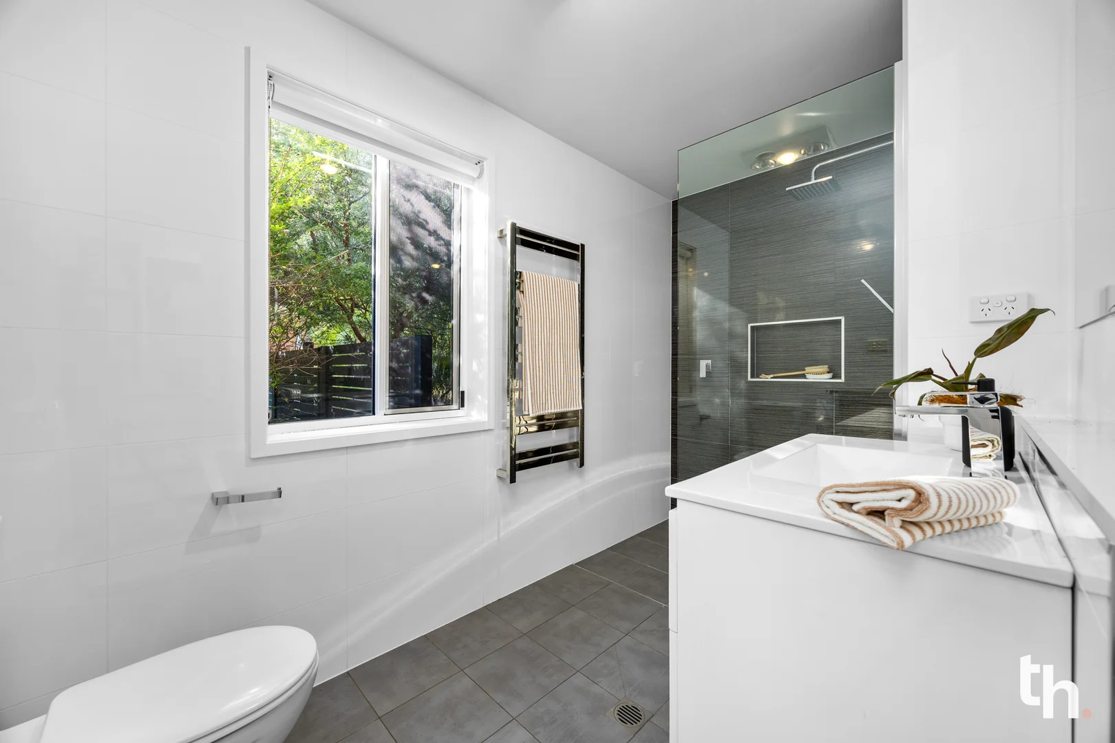 Additional image 18 of 39 Grovelake Close, Eleebana NSW 2282