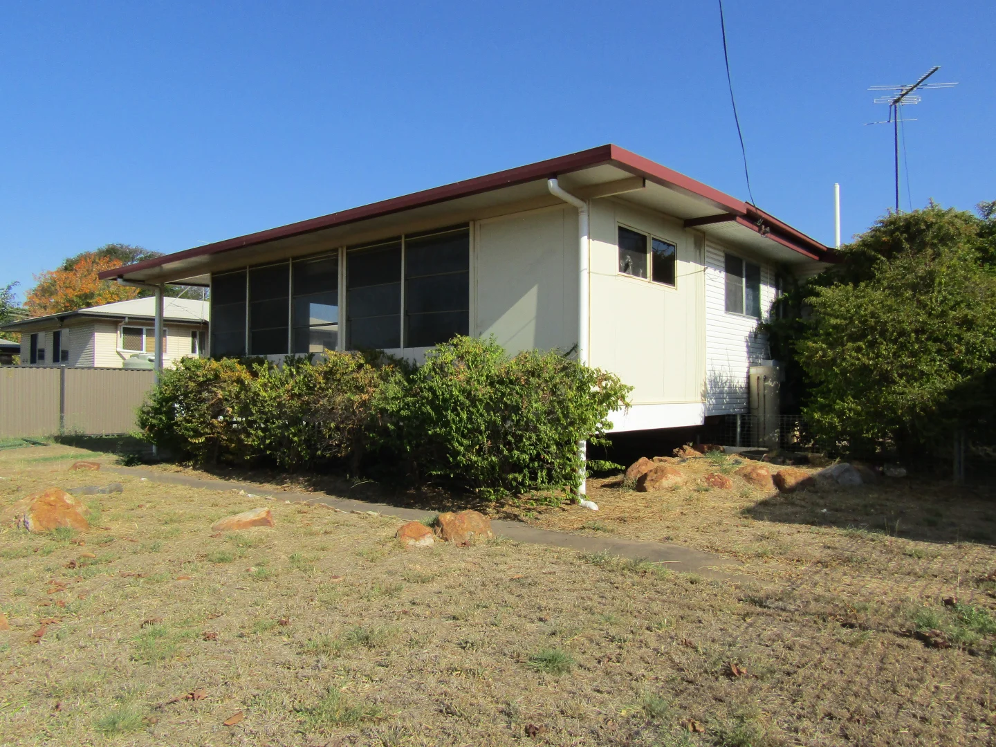 Additional image 24 of 40 Bottletree Avenue, Blackwater QLD 4717