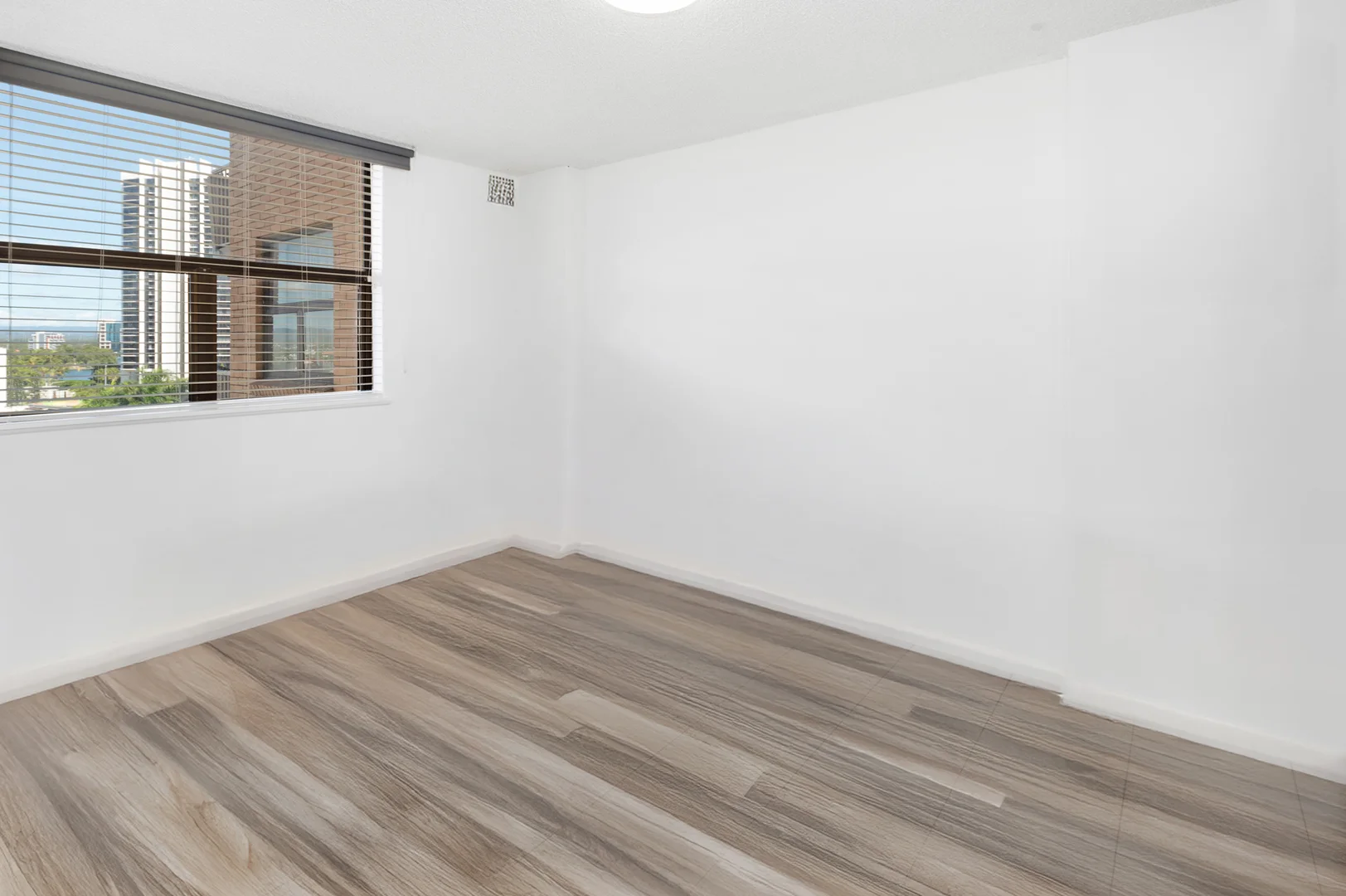 Additional image 4 of 69/3049 Surfers Paradise Boulevard, Surfers Paradise QLD 4217