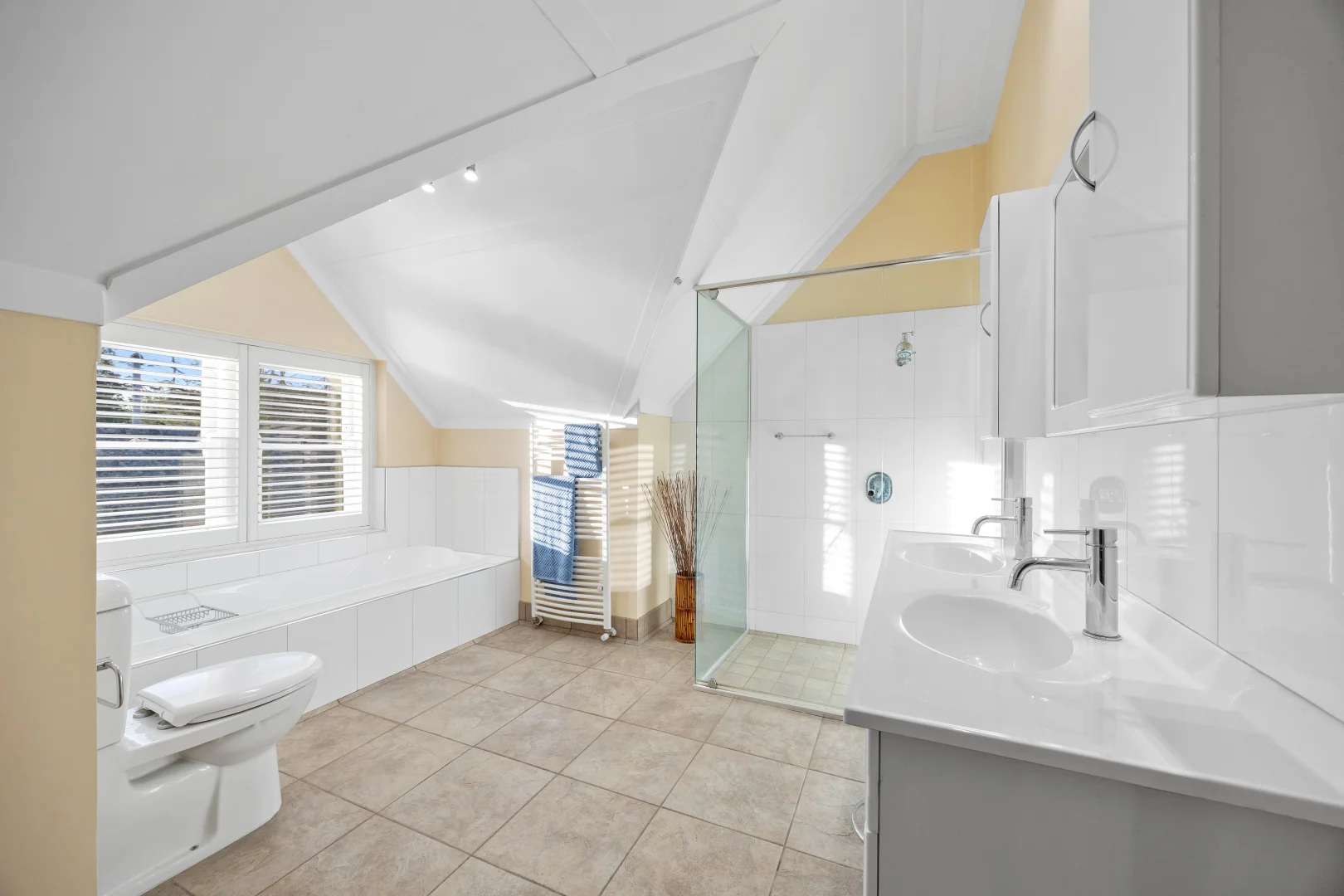 Additional image 21 of 1722 Sturt Street, Lake Wendouree VIC 3350