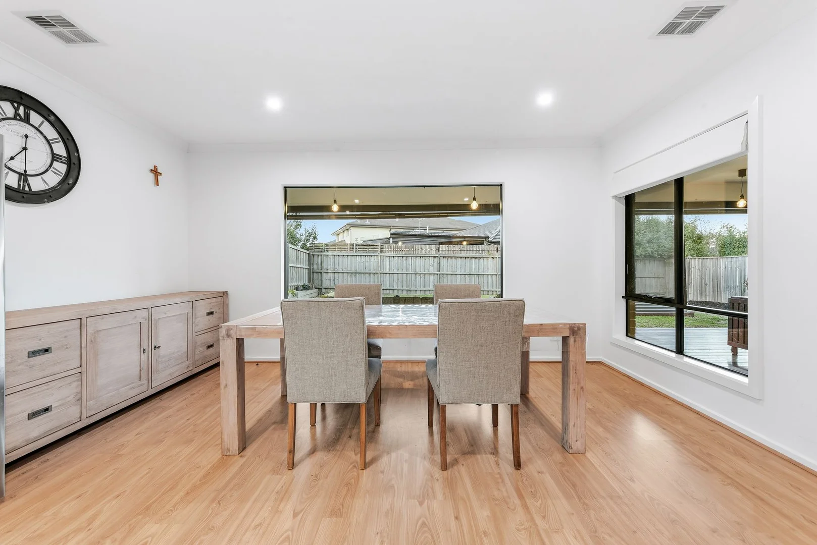 Additional image 5 of 61 Waterman Drive, Clyde VIC 3978