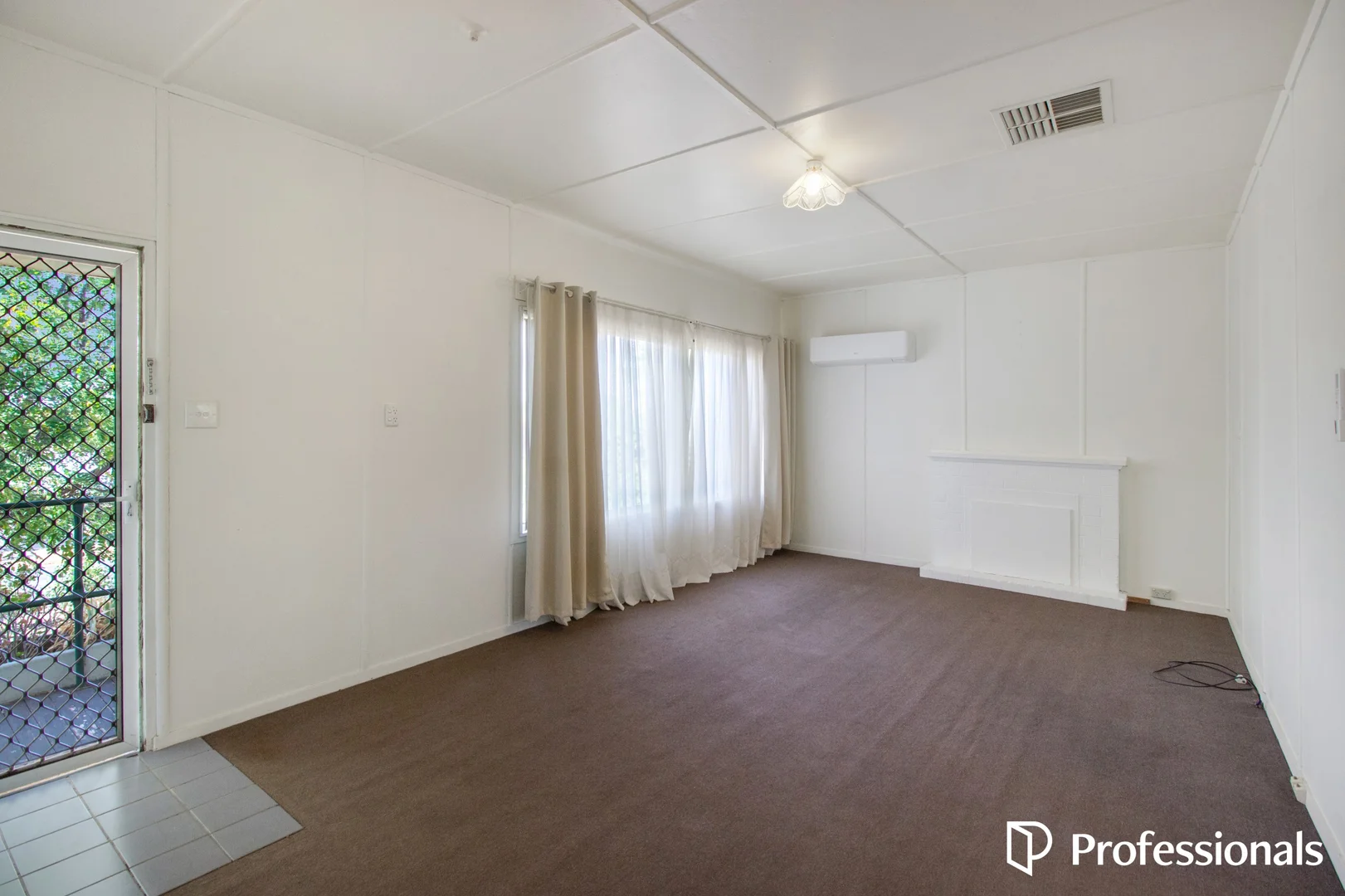 Additional image 2 of 150 Macleay Street, Mount Austin NSW 2650