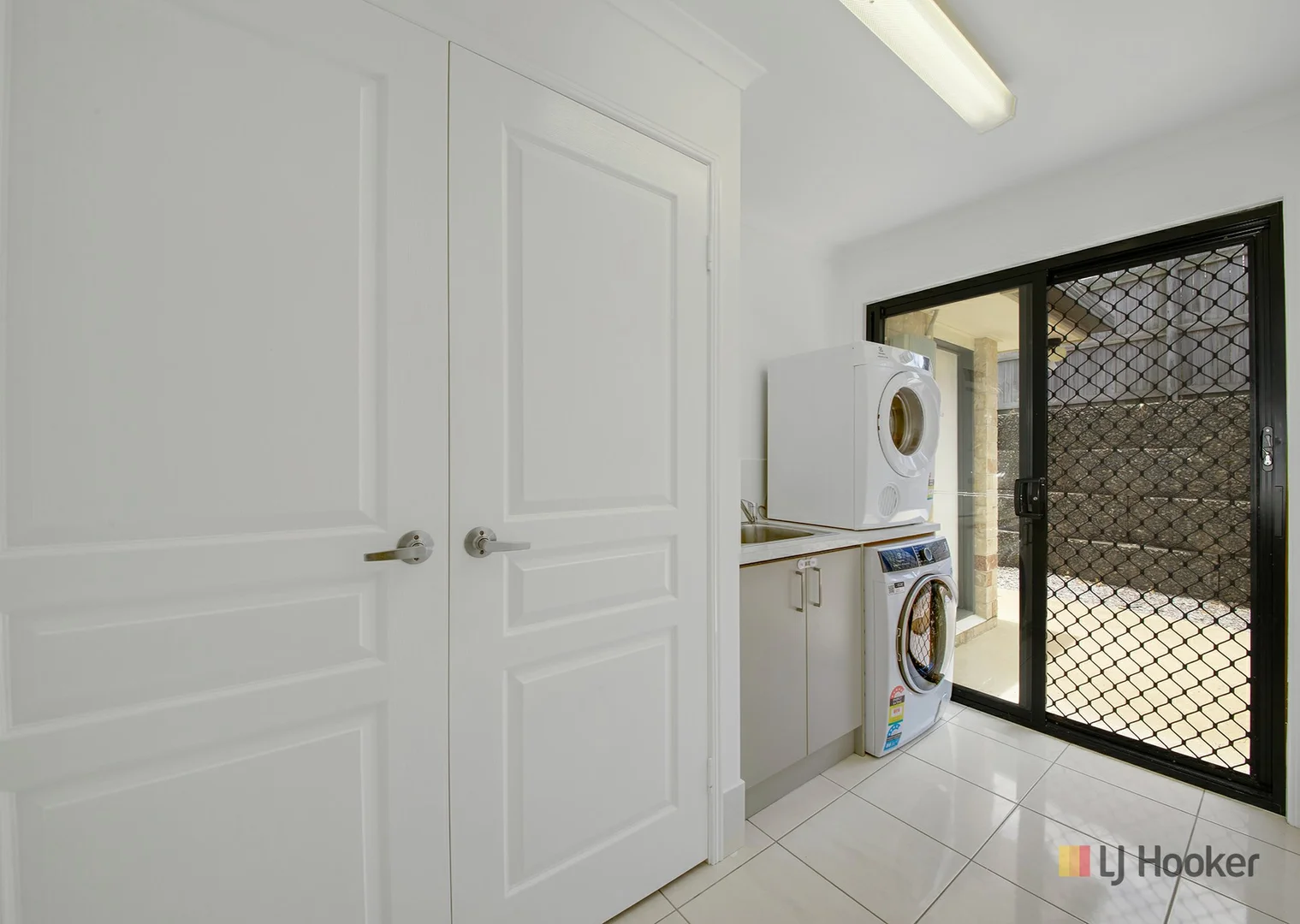 Additional image 15 of 25 Surita Court, Boyne Island QLD 4680