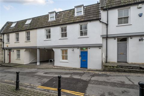 Palace Yard Mews, Bath BA1