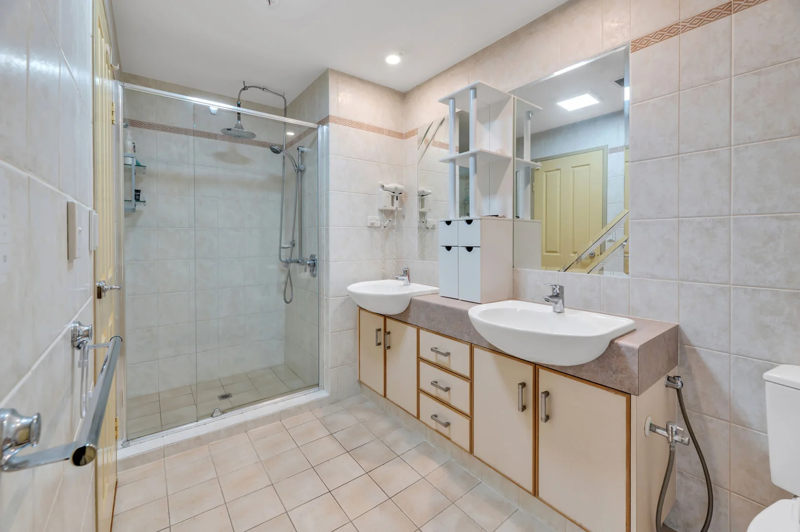 Additional image 16 of 1702/3400 Surfers Paradise Boulevard, Surfers Paradise QLD 4217