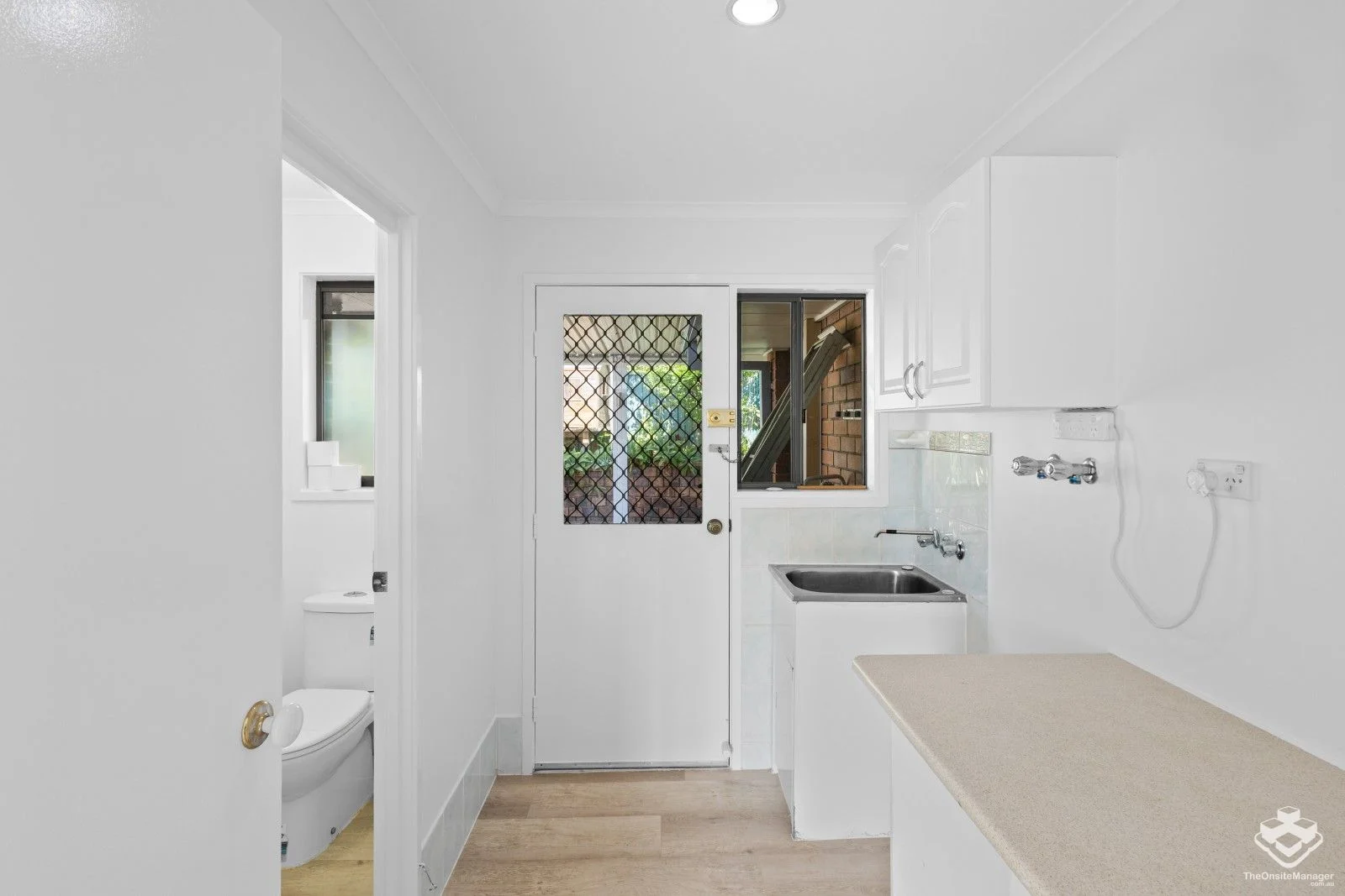Additional image 5 of 4 Berri Place, Helensvale QLD 4212
