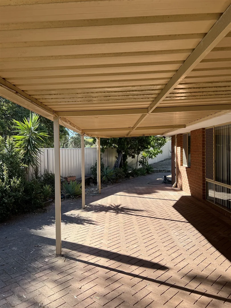 Additional image 18 of 6 Dunlowe Loop, Warnbro WA 6169