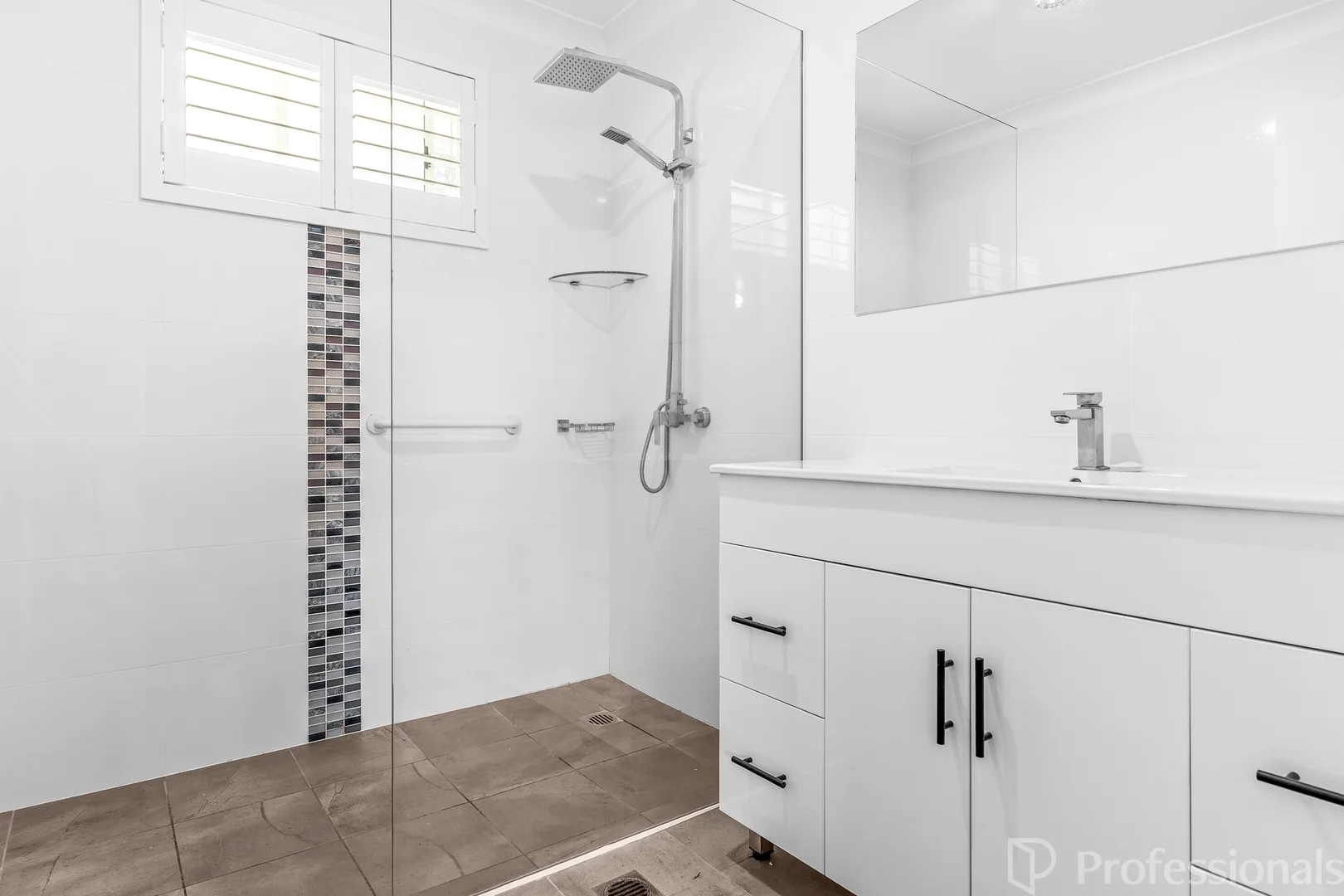 Additional image 11 of 28 Adina Close, Forster NSW 2428