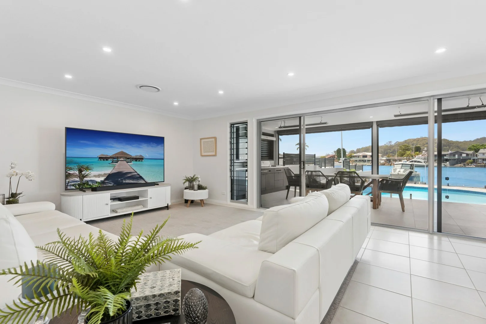 Additional image 4 of 117 Helmsman Blvd, St Huberts Island NSW 2257