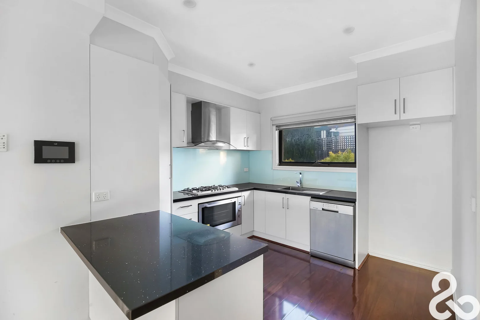 Additional image 2 of 2/20 Lowell Avenue, Kingsbury VIC 3083