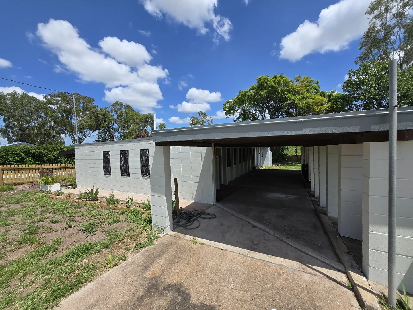 67 King St, Moura QLD 4718