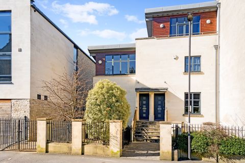 St. Johns Road, Bathwick BA2