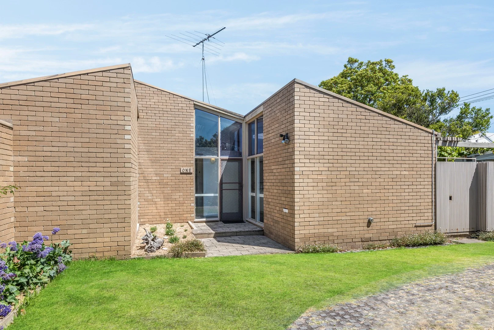 Additional image 2 of 1/43-45 Sydenham Avenue, Manifold Heights VIC 3218