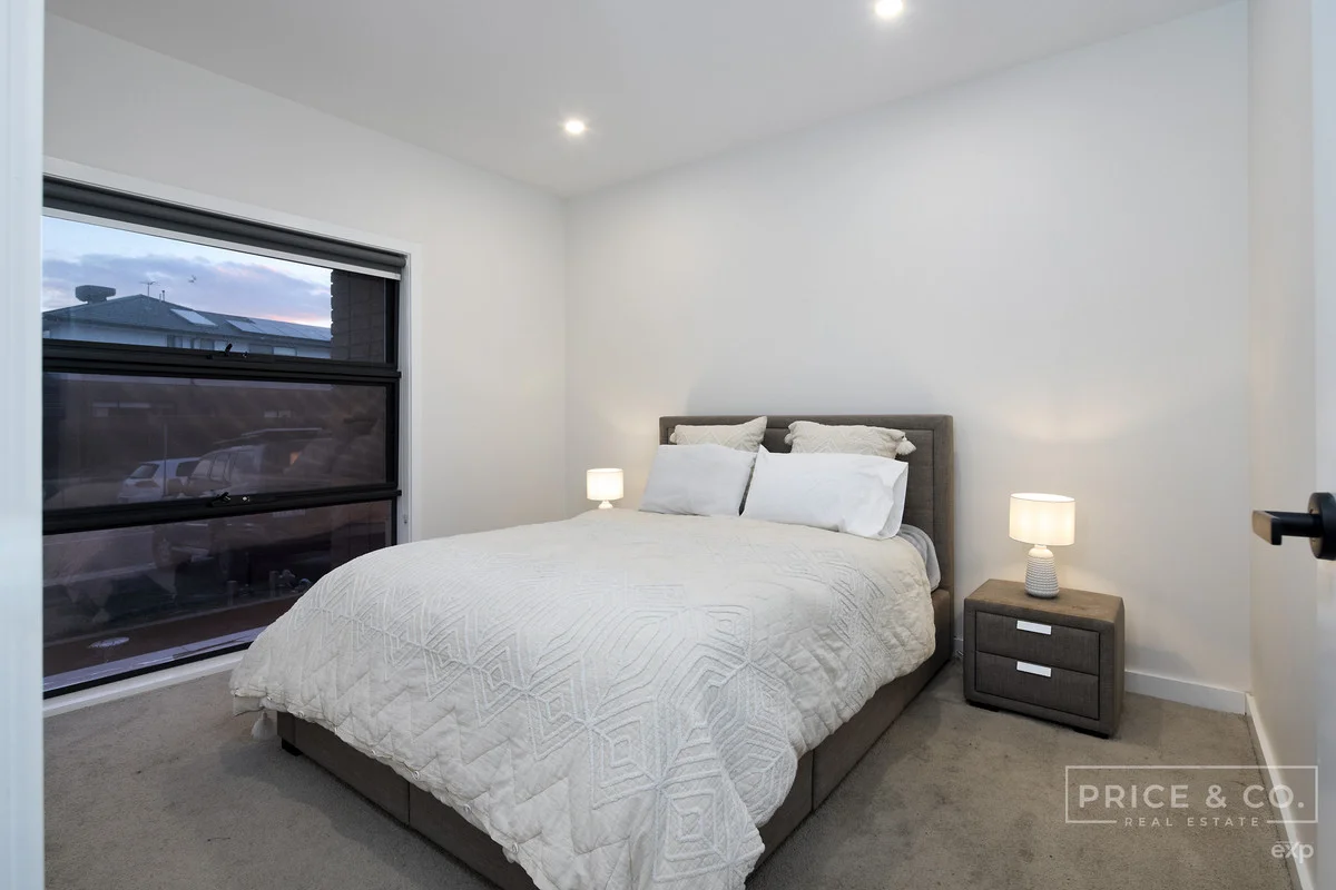 Additional image 7 of 215 Ernstbrook Drive, Clyde VIC 3978