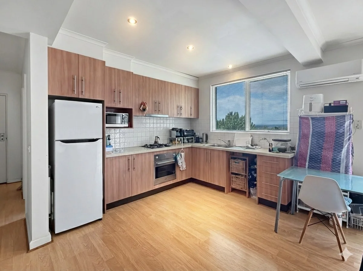 Additional image 3 of 12/233 Cotham Road, Kew VIC 3101