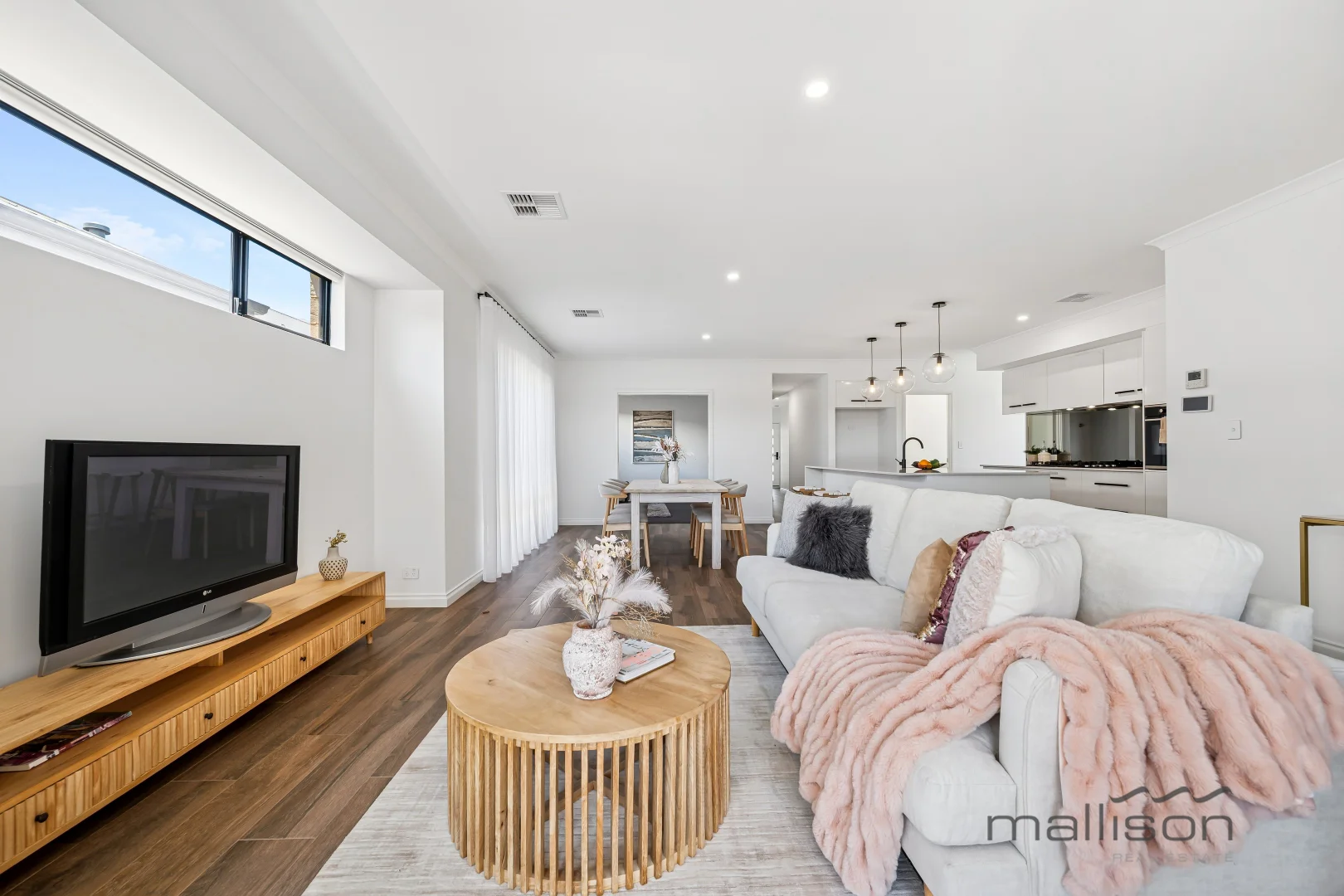 Additional image 11 of 33 Bluegrass Street, Treeby WA 6164