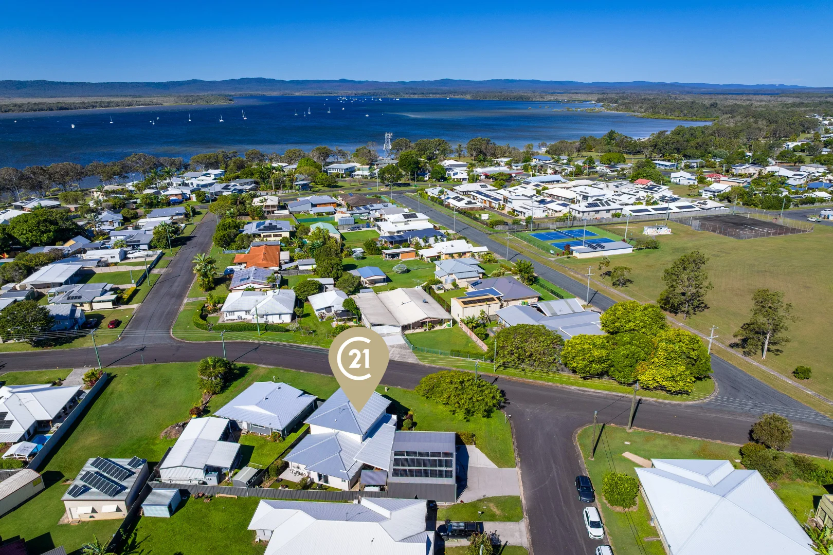 Additional image 29 of 68 Emperor Street, Tin Can Bay QLD 4580