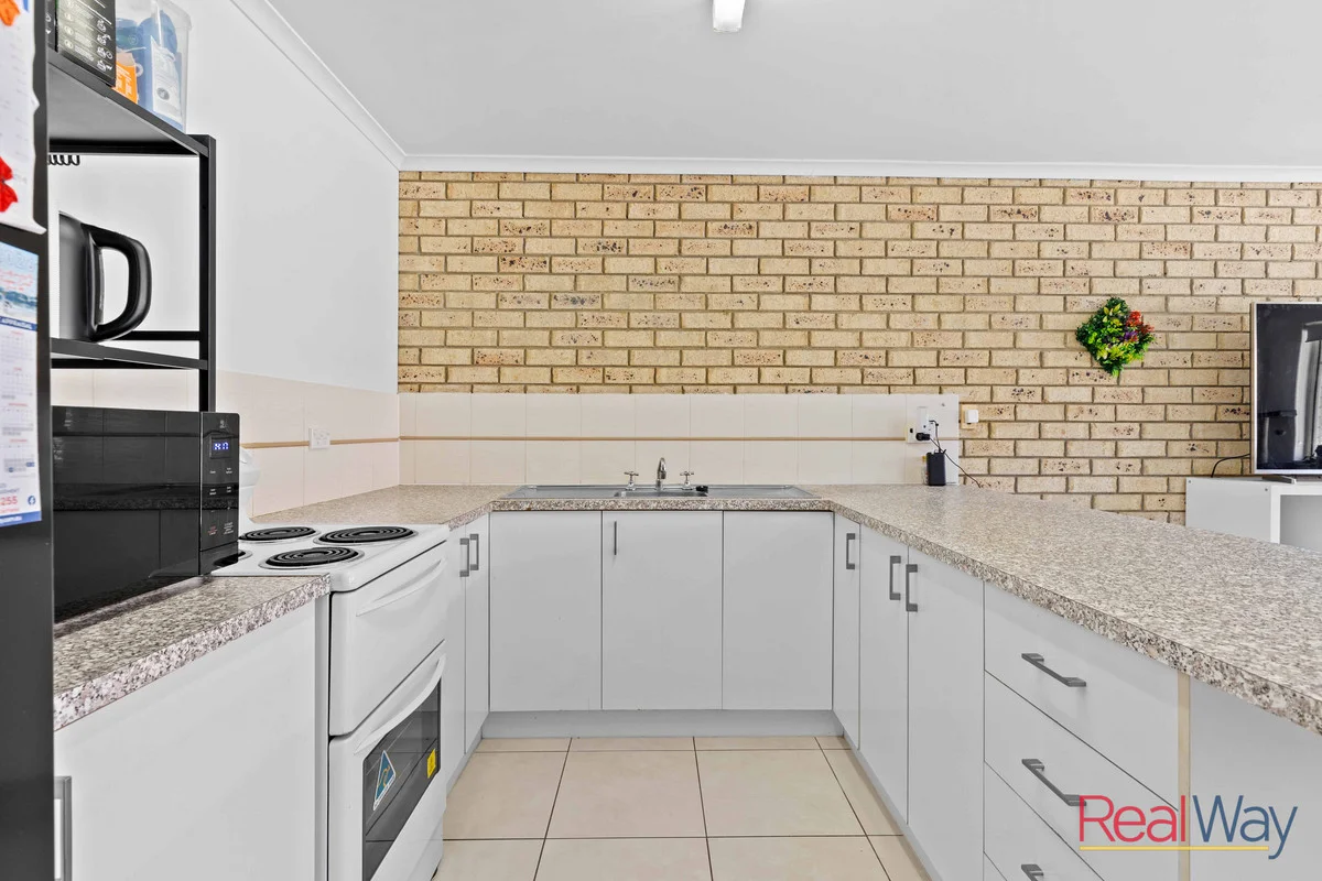 4/33 King Street, Urangan QLD 4655