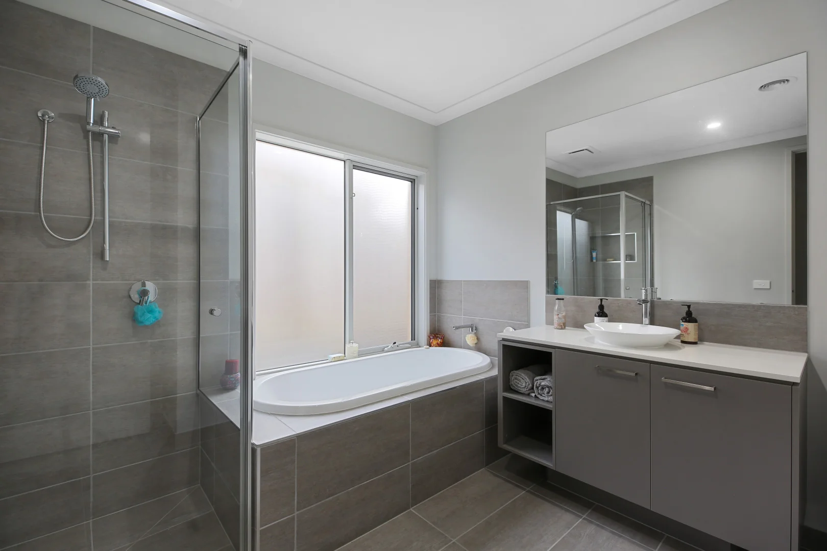 Additional image 18 of 24 Minster Avenue, Warragul VIC 3820