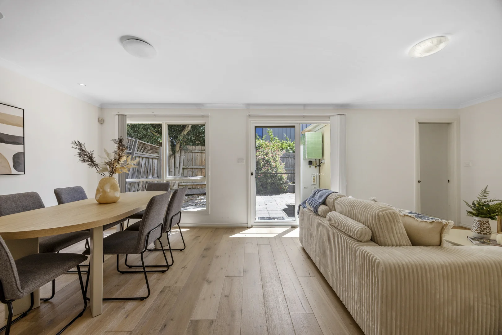 Additional image 3 of 2/405-409 Manningham Road, Doncaster VIC 3108