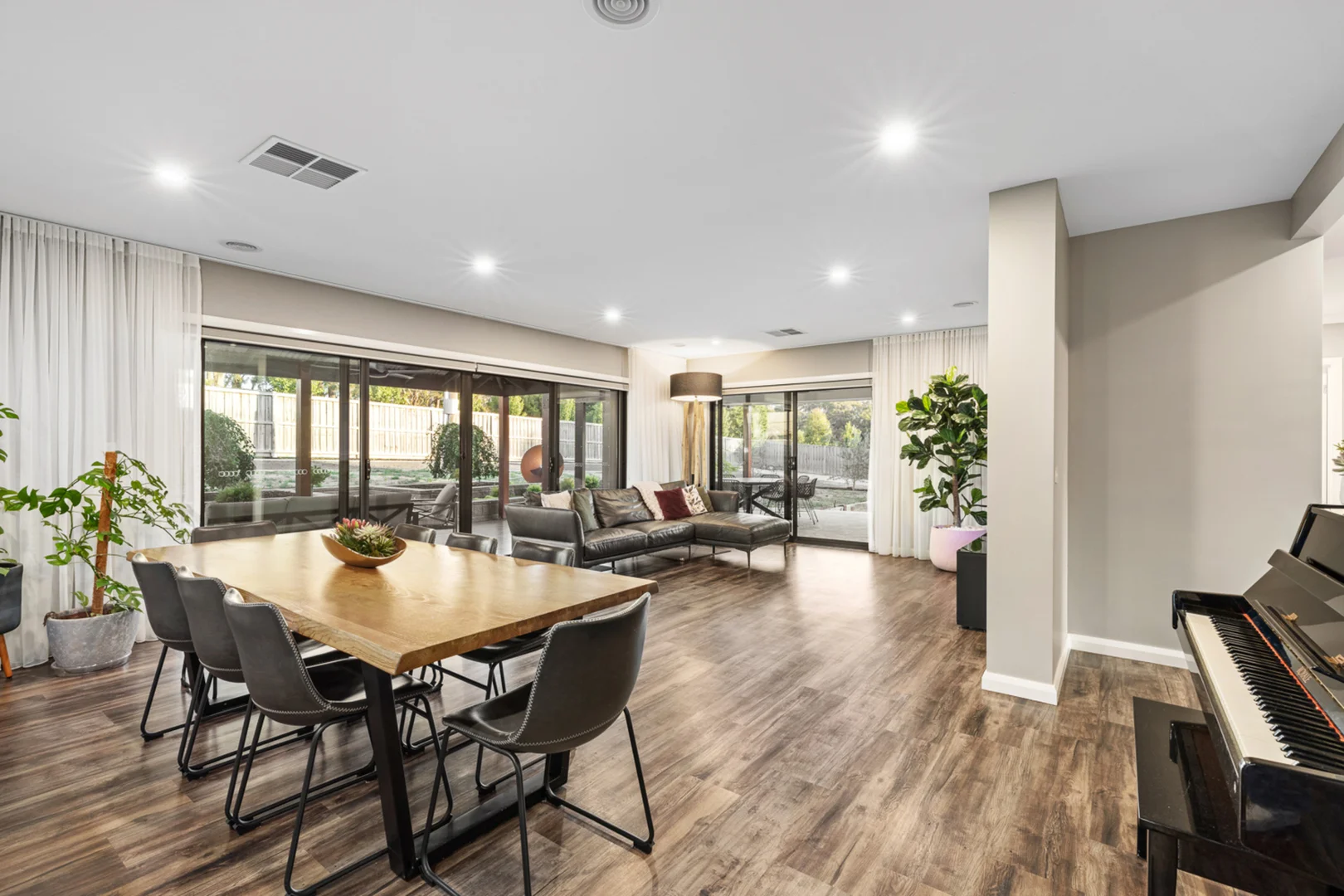 Additional image 7 of 9523A Western Highway, Warrenheip VIC 3352