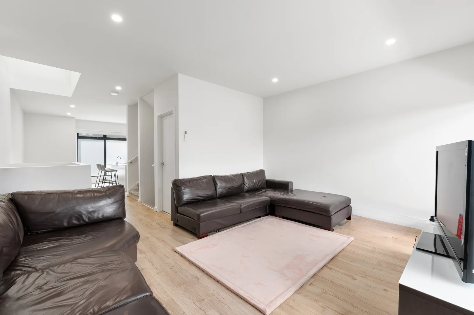 Additional image 6 of 3 Cornerstone Crescent, South Morang VIC 3752