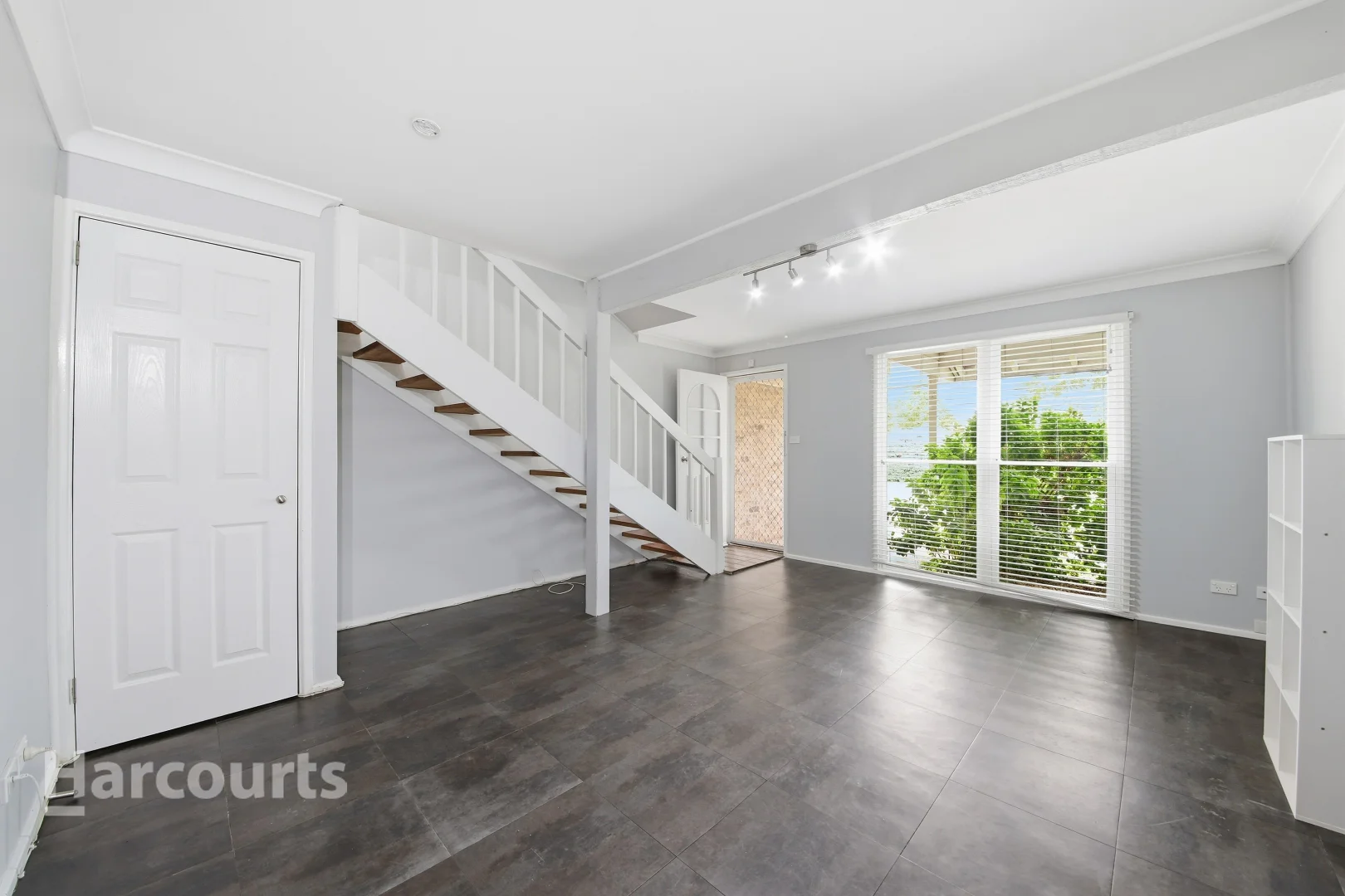 Additional image 3 of 4/21 Gloucester Street, Macquarie Fields NSW 2564