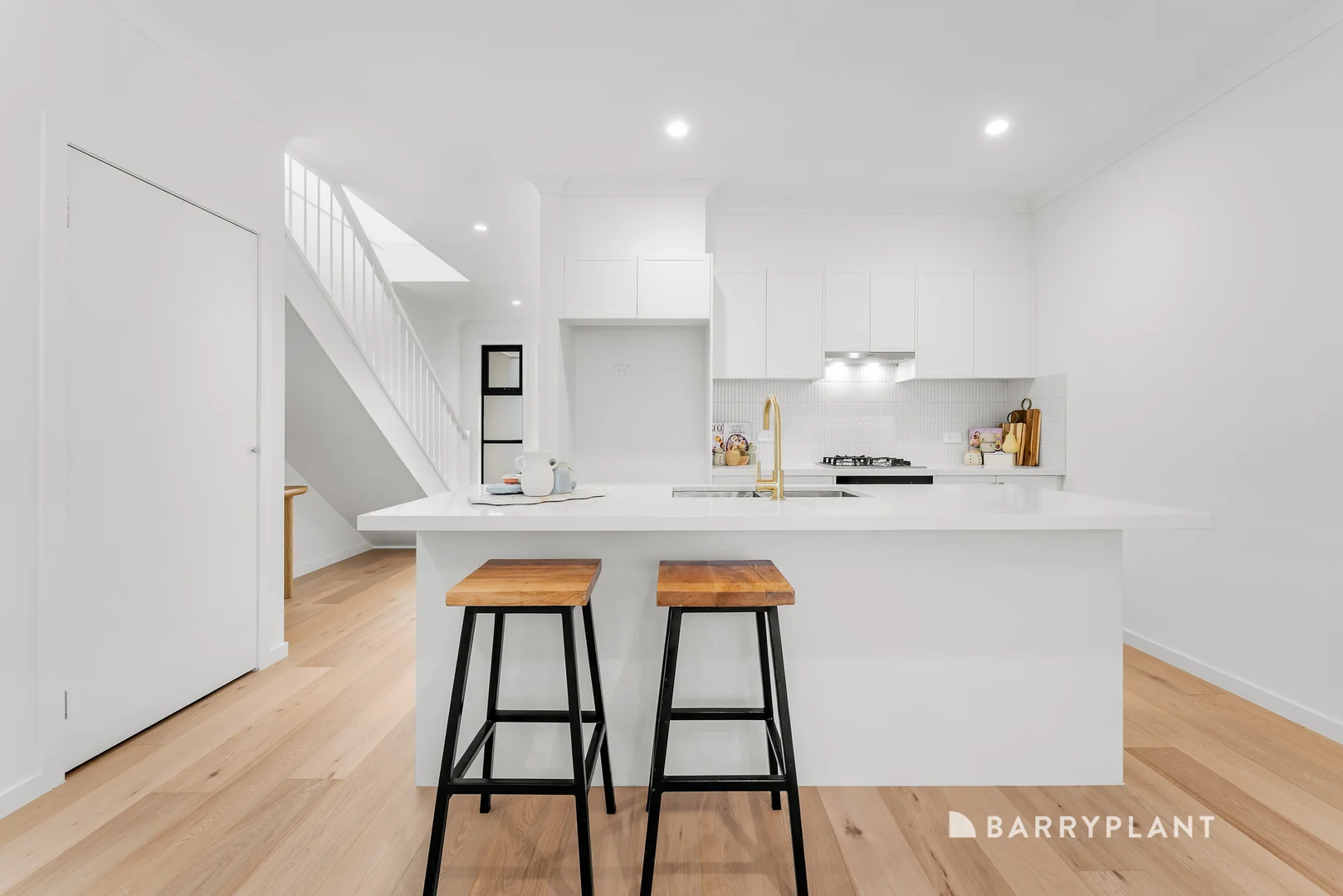 Additional image 3 of 2/40 King Parade, Knoxfield VIC 3180