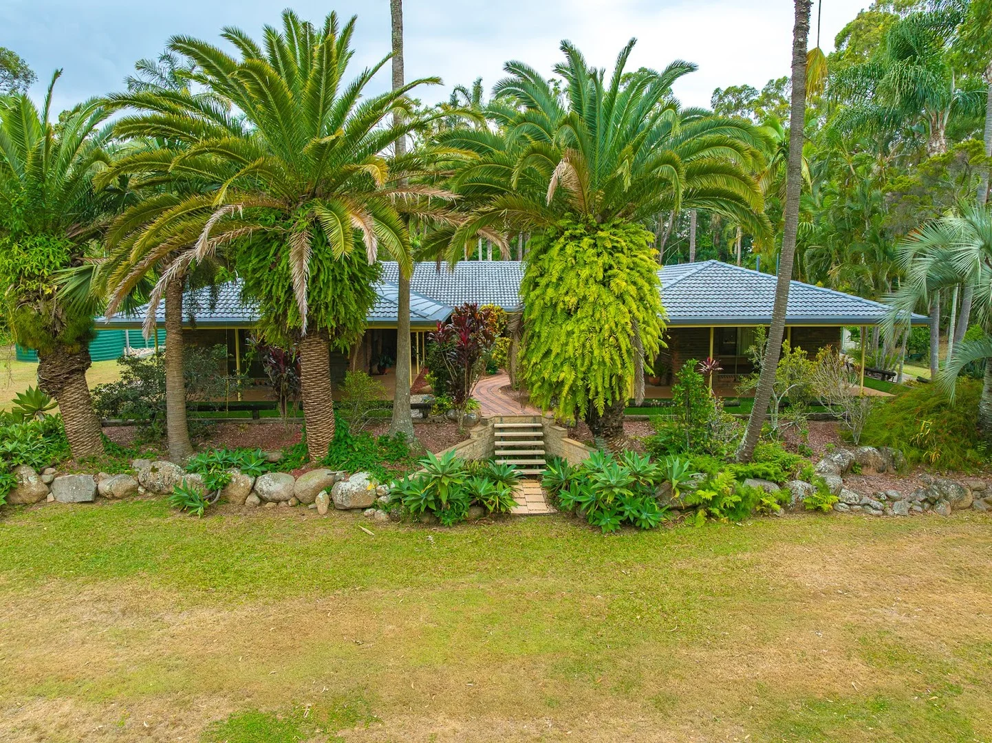 5 Thompson Road, Dakabin QLD 4503