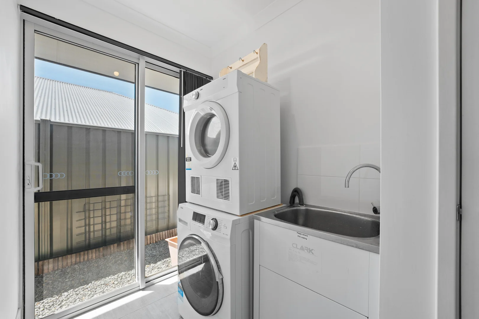 Additional image 18 of 9 Stevenson Boulevard, Parmelia WA 6167