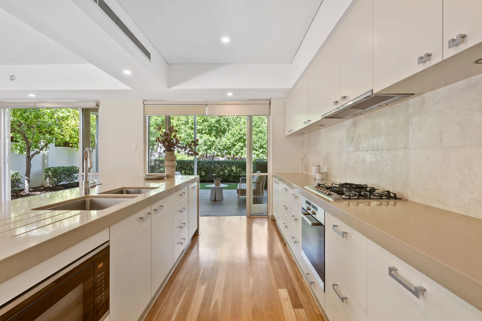 Additional image 5 of 2/5 Bindaring Parade, Claremont WA 6010