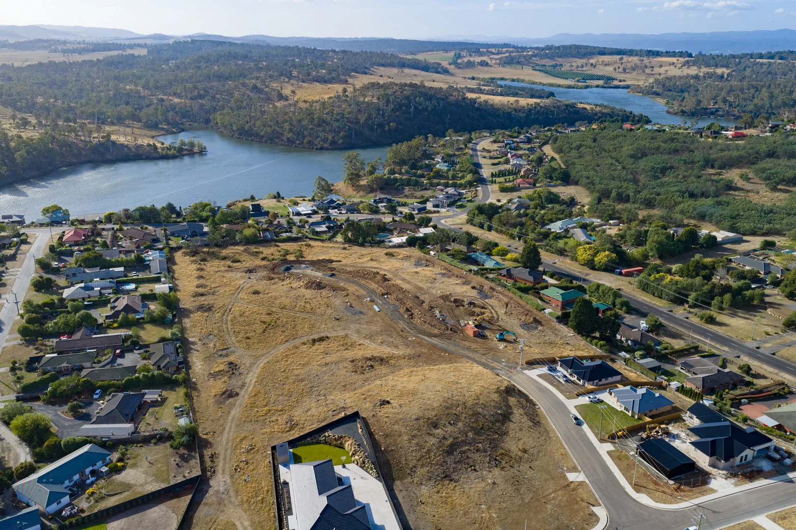 Additional image 2 of Panorama Views, Blackstone Heights TAS 7250