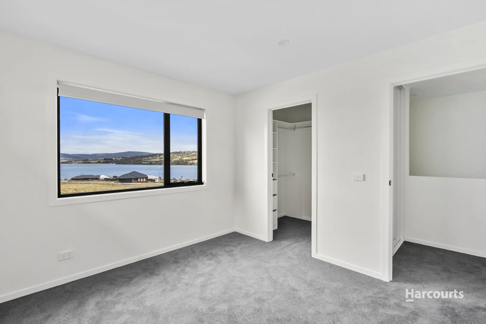 Additional image 11 of 1 & 2/32 Sunningdale Close, Midway Point TAS 7171