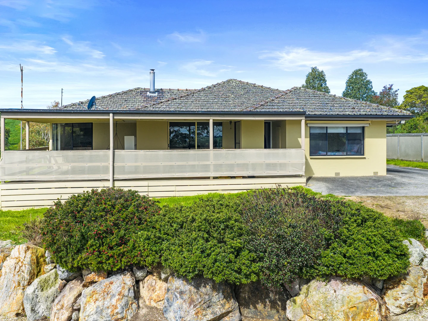 Additional image 4 of 145 South Road, Loch VIC 3945