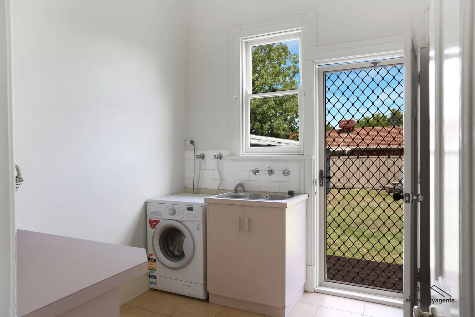 Additional image 26 of 5 Roberts Avenue, Horsham VIC 3400