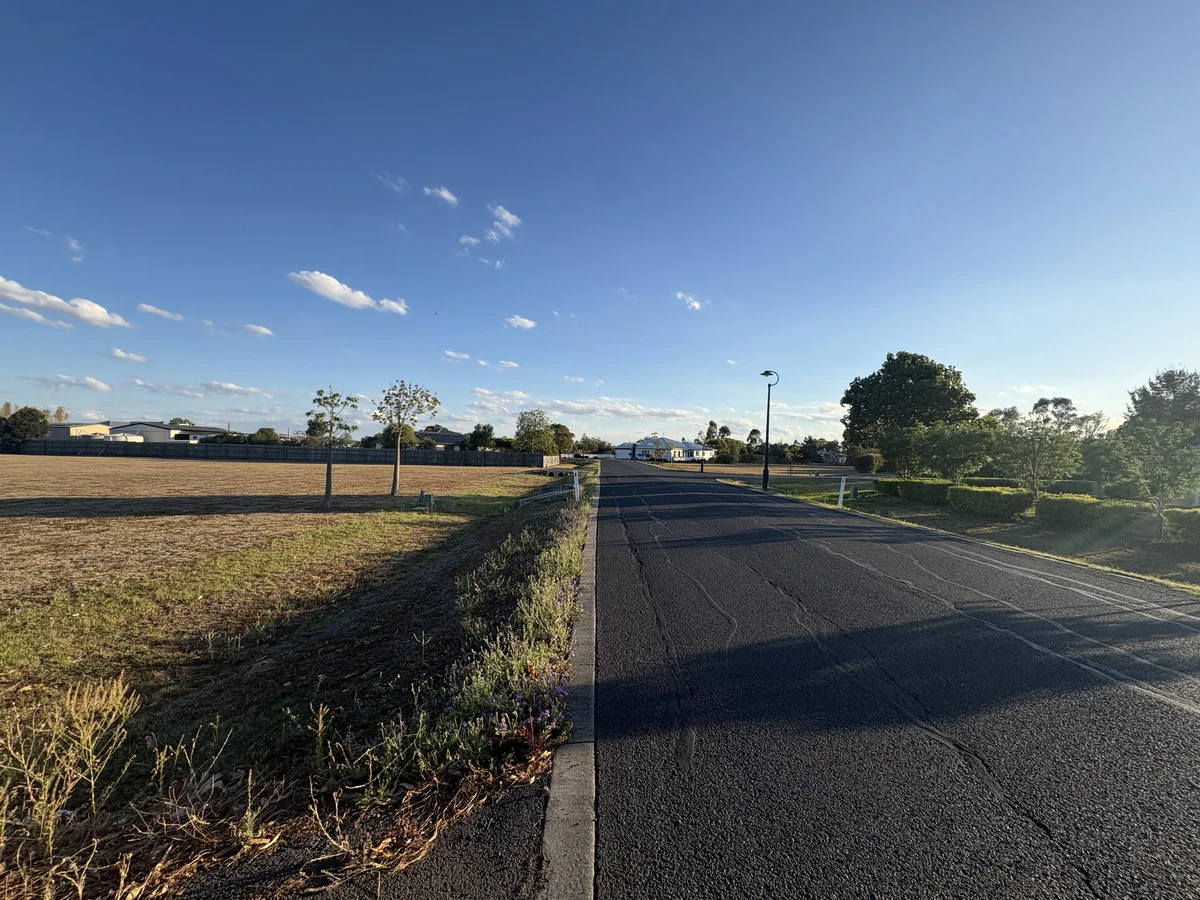 Additional image 3 of 15 Vanessa Drive, Dalby QLD 4405