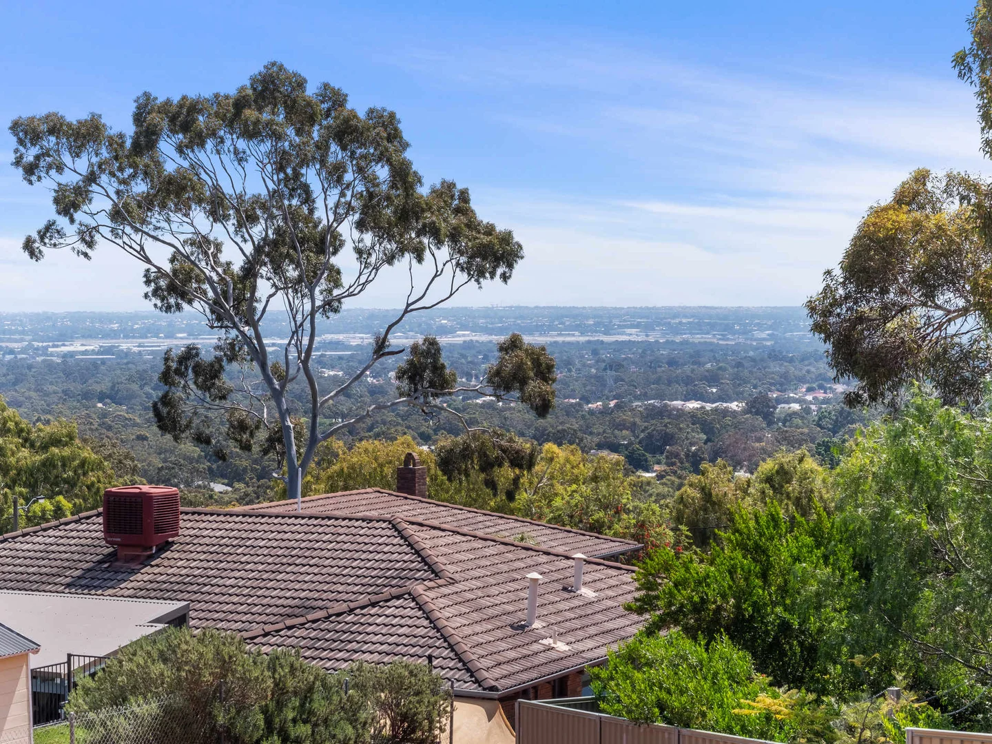 Additional image 2 of 10 Nangana Way, Kalamunda WA 6076