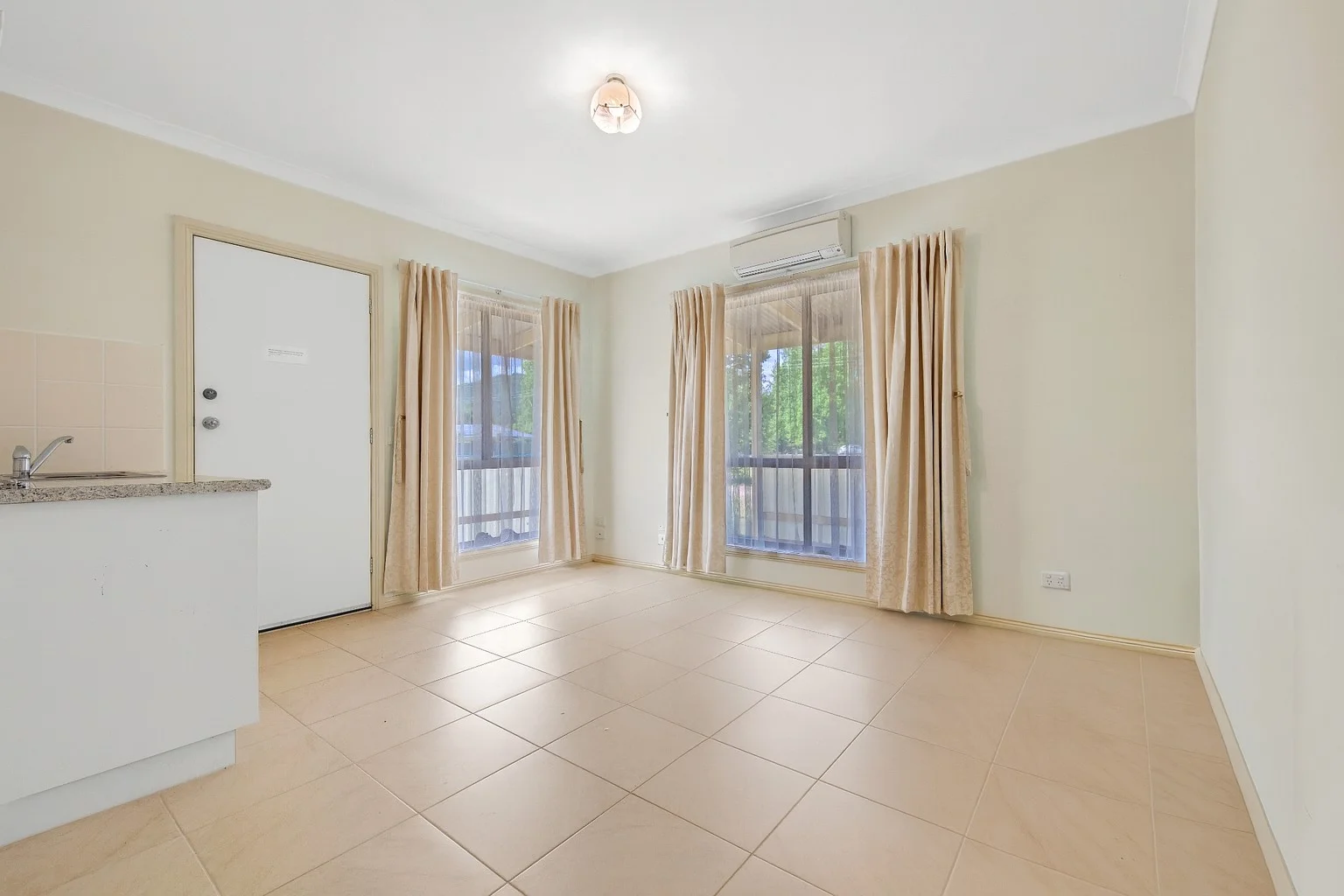 Additional image 5 of 57 Station Street, Porepunkah VIC 3740