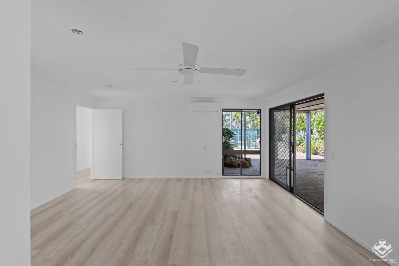 Additional image 11 of 4 Berri Place, Helensvale QLD 4212